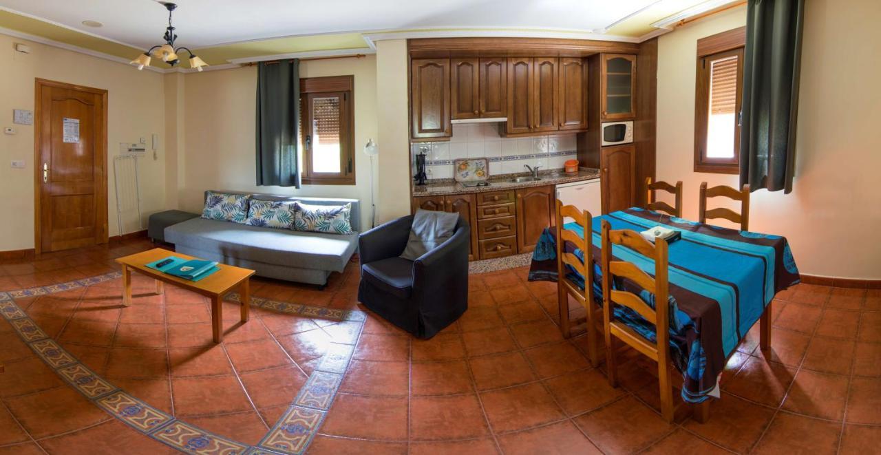 Apartamentos Rurales El Prado Pinofranqueado Eksteriør billede